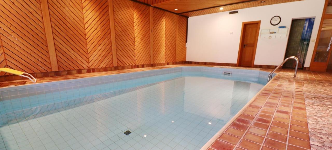 Schwarzwaldhof zur Seidenweberei mit Schwimmbad Sauna Gorwihl Exterior foto